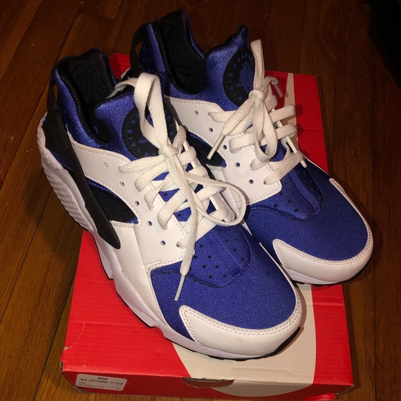 Purple unisex Nike Huraches